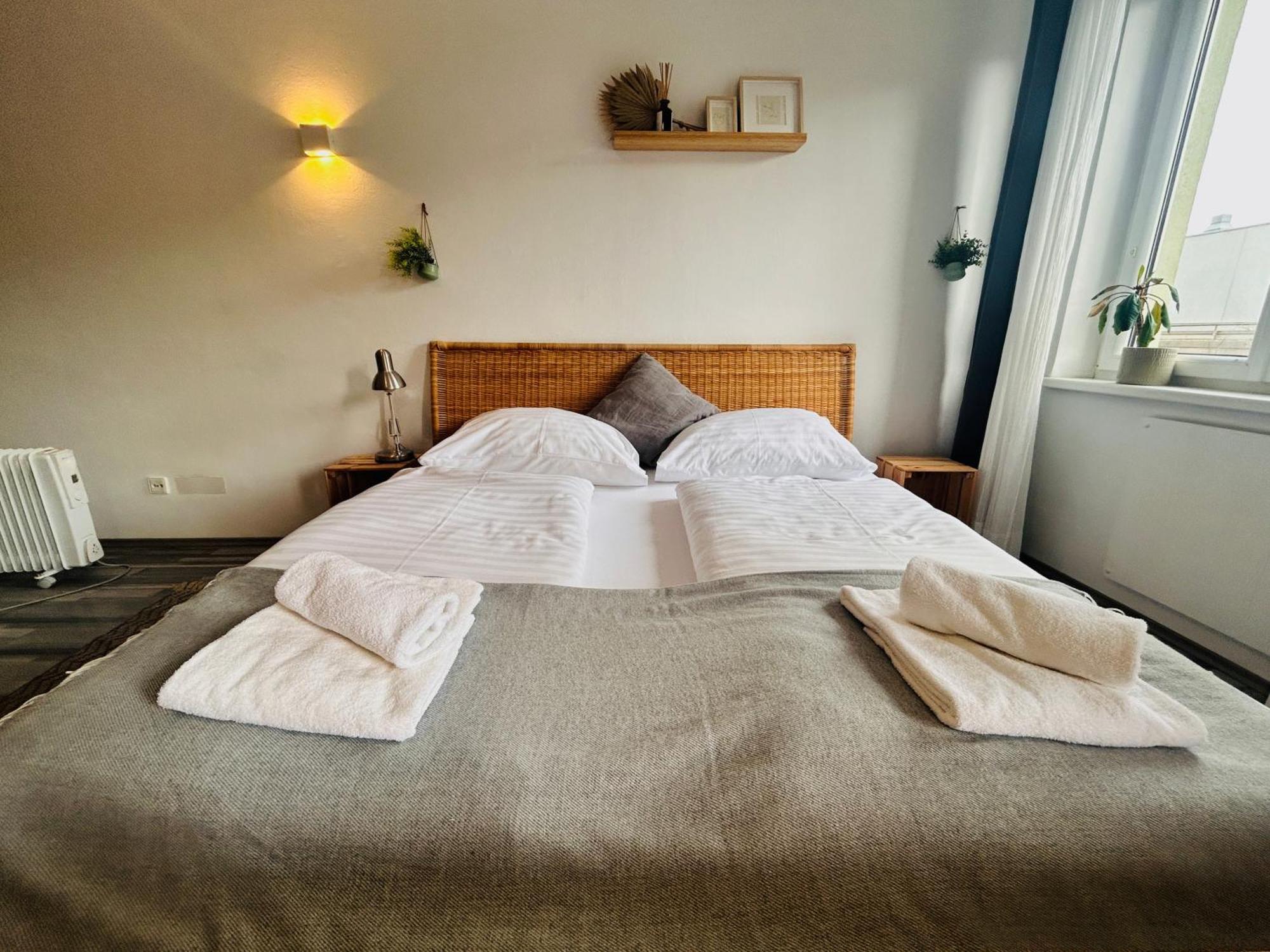 Gemuetliche Wohnung Naehe Hauptbahnhof Und Zentrum Vienna Luaran gambar
